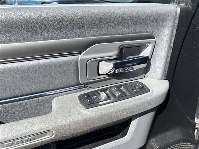 2020 RAM 1500 Classic SLT