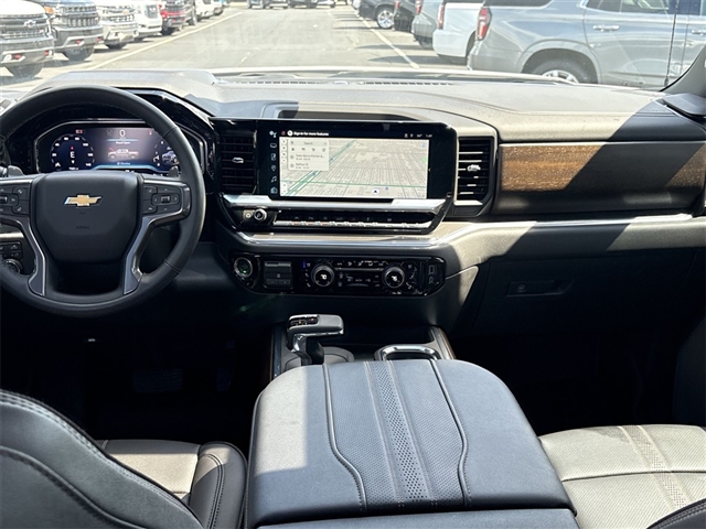 2025 Chevrolet Silverado 1500 High Country