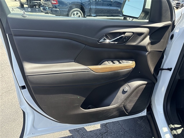 2022 GMC Acadia SLE