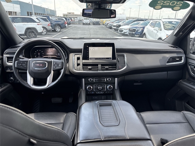 2022 GMC Yukon SLT
