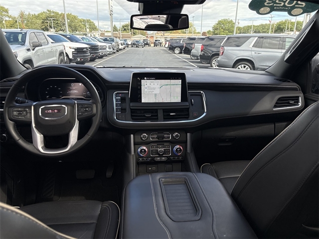 2023 GMC Yukon XL SLT
