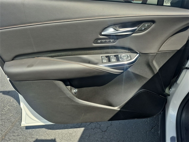 2023 Cadillac XT4 Sport