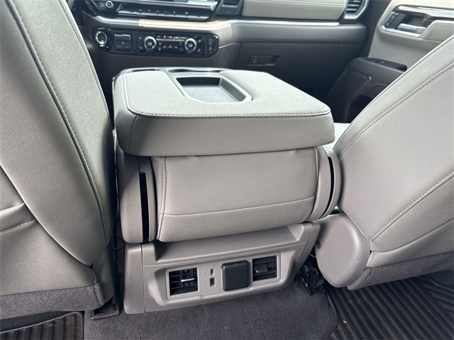 2023 Chevrolet Silverado 1500 LT LT1