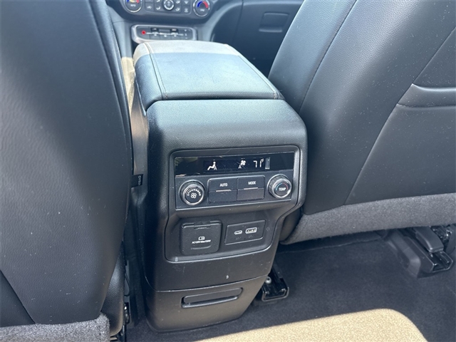 2020 GMC Acadia AT4
