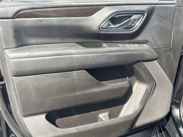 2023 GMC Yukon SLE