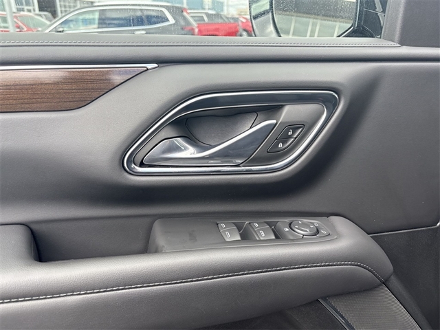 2023 GMC Yukon SLE