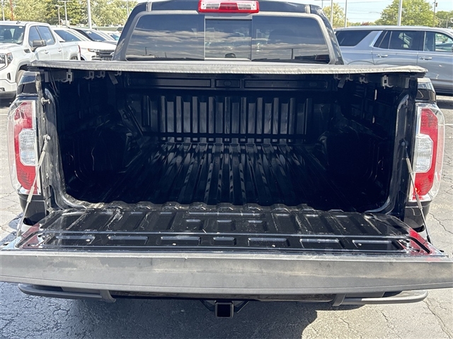2022 GMC Canyon AT4