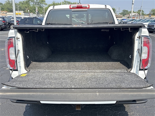 2022 GMC Canyon AT4