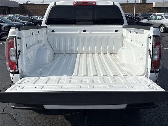 2022 GMC Canyon AT4 w/Cloth