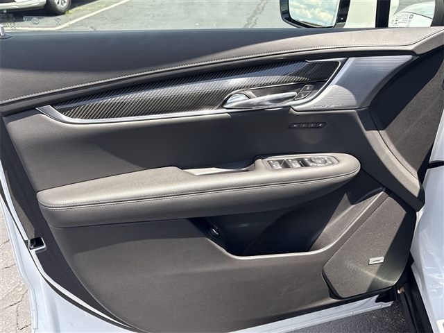 2022 Cadillac XT6 Sport