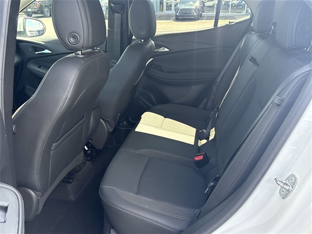 2022 Buick Encore GX Essence