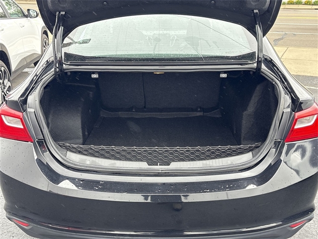 2022 Chevrolet Malibu LS 1LS