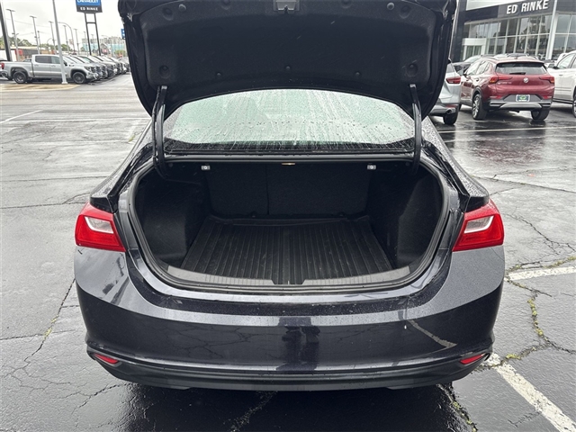 2023 Chevrolet Malibu LS 1LS