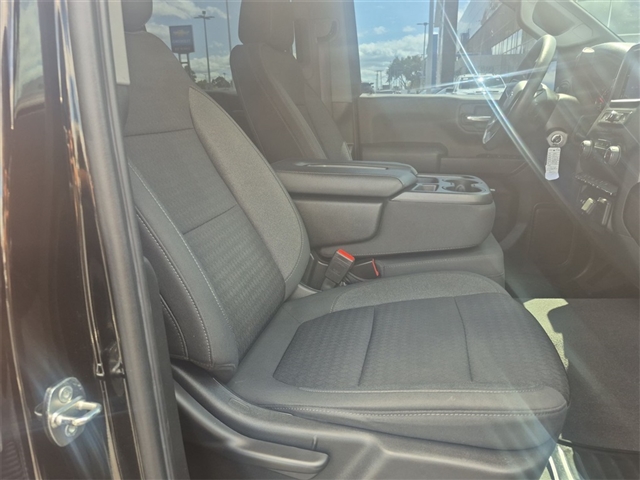 2022 Chevrolet Silverado 1500 Limited Custom Trail Boss