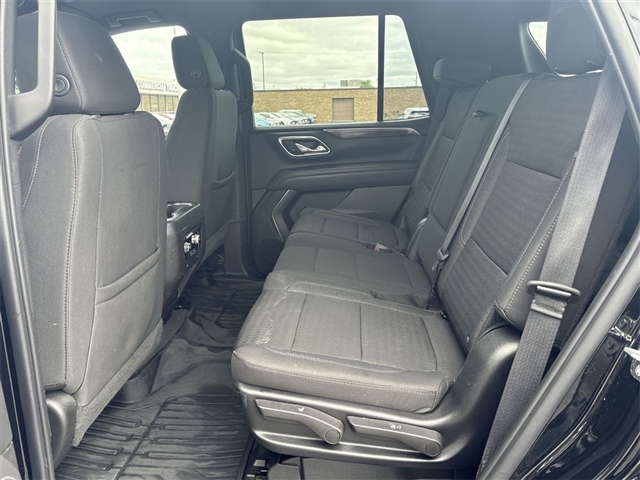 2023 GMC Yukon SLE