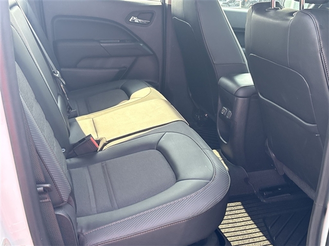 2022 GMC Canyon AT4 w/Cloth