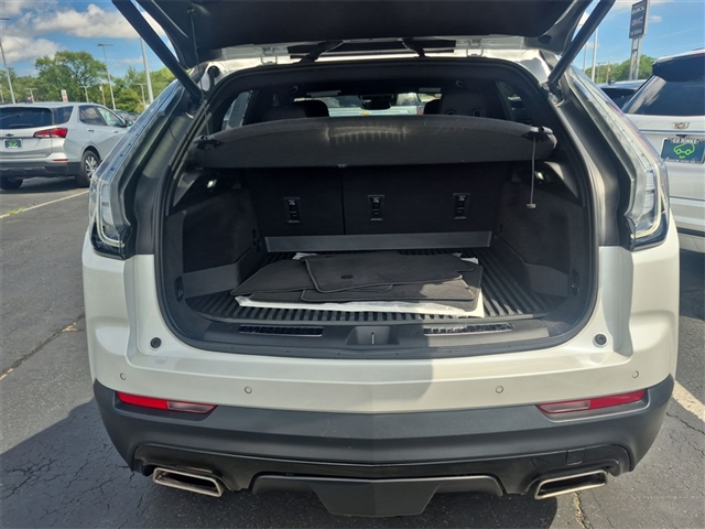 2023 Cadillac XT4 Sport