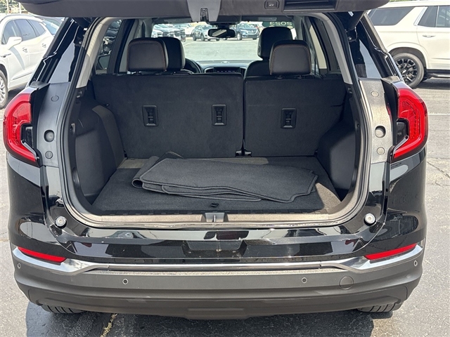 2023 GMC Terrain AT4