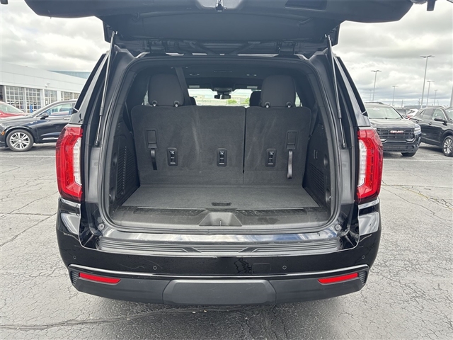 2023 GMC Yukon SLE