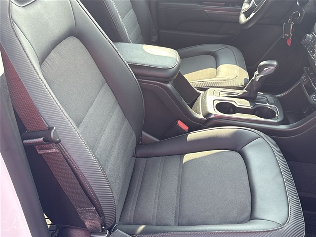 2022 GMC Canyon AT4 w/Cloth