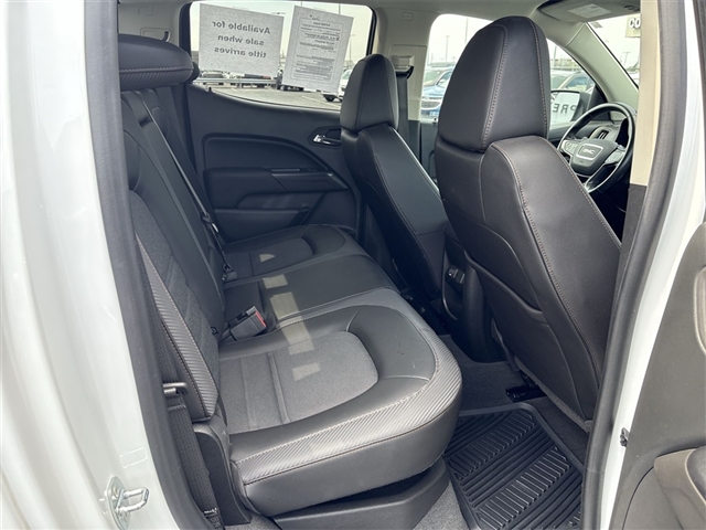 2022 GMC Canyon AT4 w/Cloth