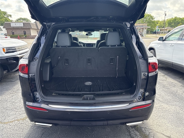 2022 Buick Enclave Essence