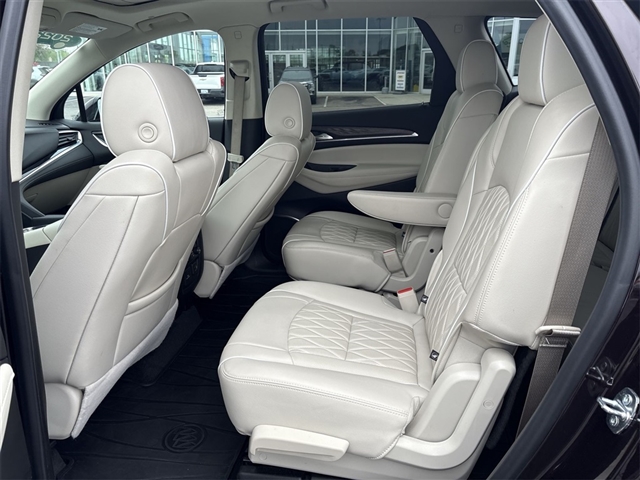 2022 Buick Enclave Avenir