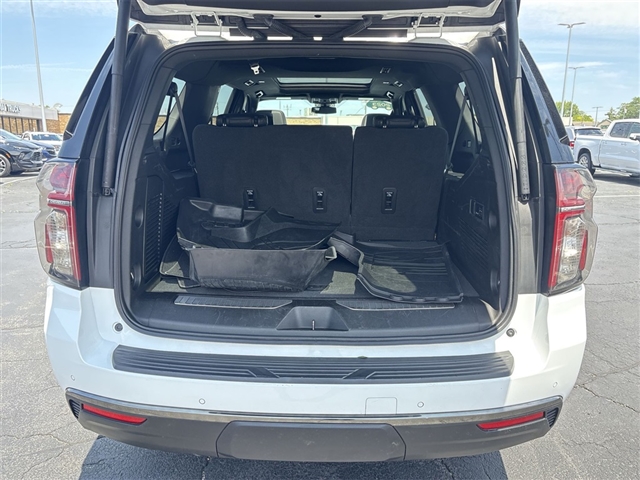2022 Chevrolet Suburban RST