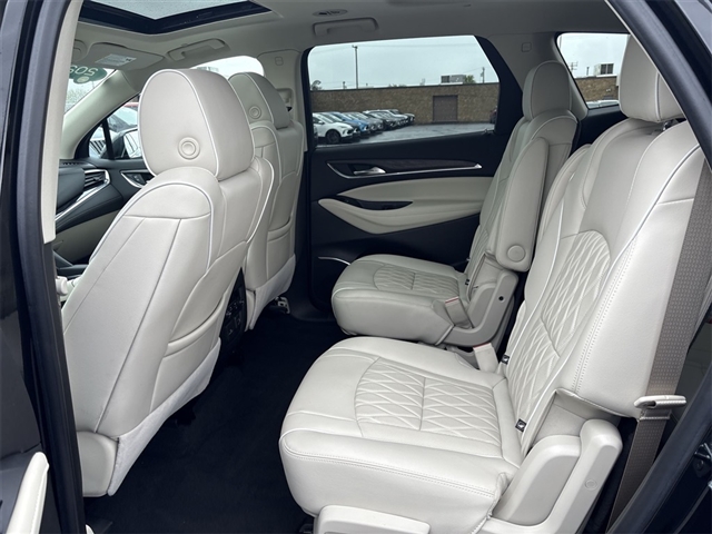 2022 Buick Enclave Avenir