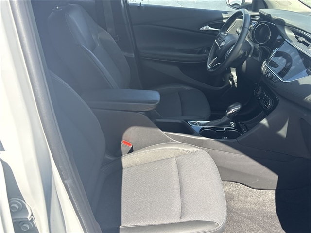 2022 Buick Encore GX Essence