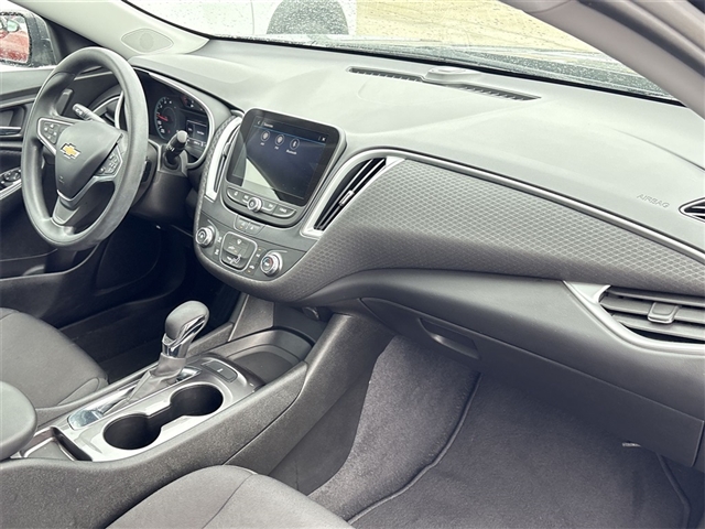 2022 Chevrolet Malibu LS 1LS