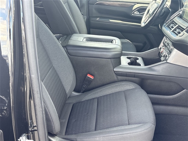 2023 GMC Yukon SLE