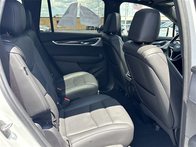 2022 Cadillac XT6 Sport