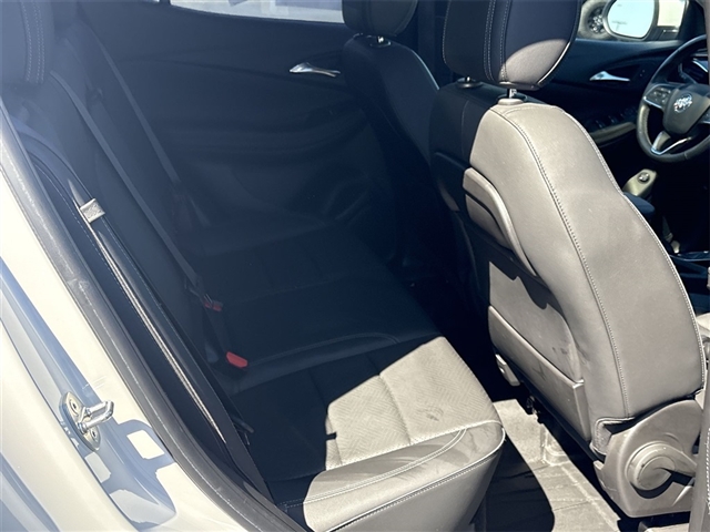 2022 Buick Encore GX Essence