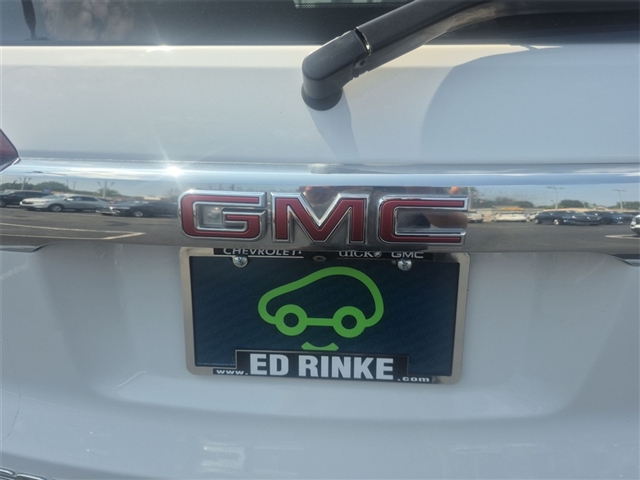 2022 GMC Acadia SLE