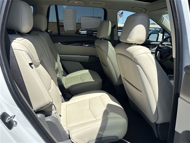 2023 Cadillac XT6 Premium Luxury