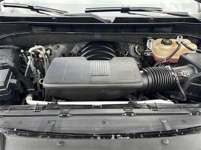 2023 GMC Yukon SLE