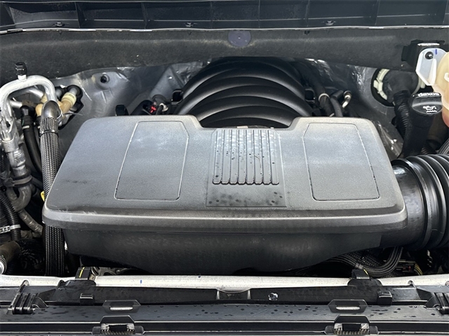 2023 GMC Yukon SLE