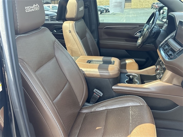 2021 Chevrolet Suburban High Country