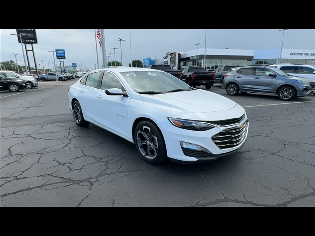 2022 Chevrolet Malibu LT