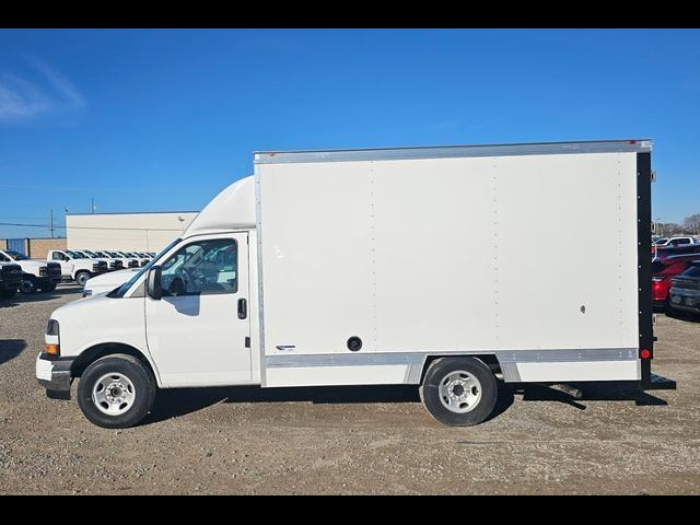 2024 Chevrolet Express 3500