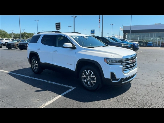 2023 GMC Acadia SLE