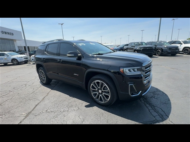2020 GMC Acadia AT4