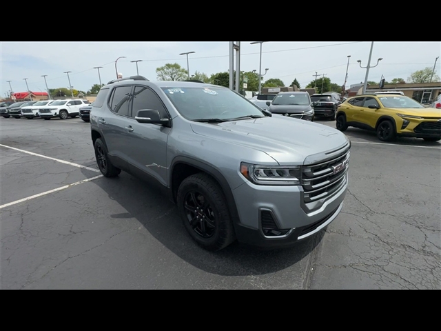 2023 GMC Acadia AT4