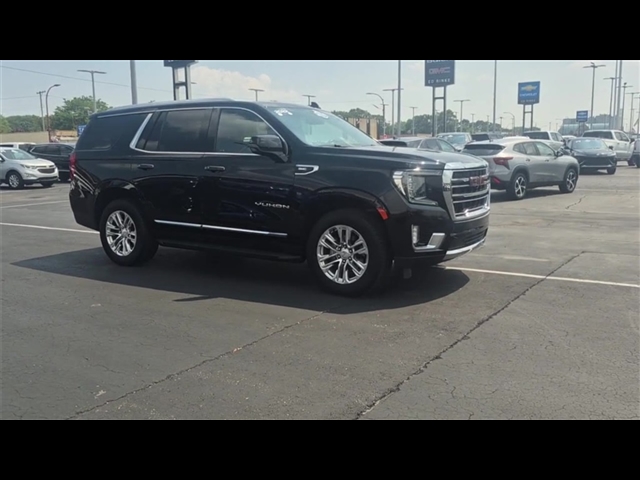 2022 GMC Yukon SLT