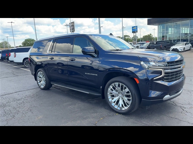 2021 Chevrolet Suburban LT