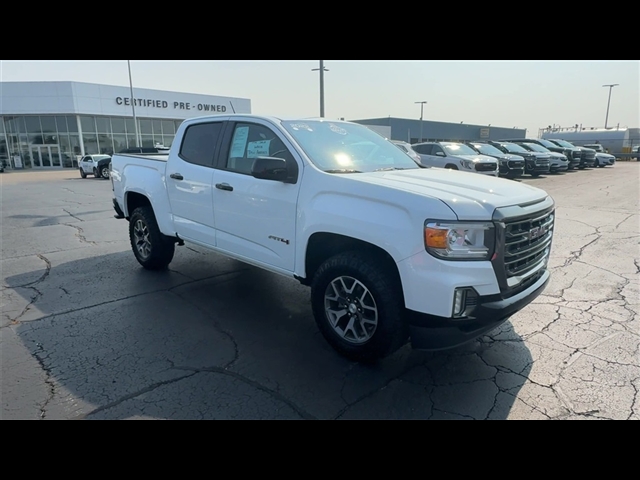 2022 GMC Canyon AT4 w/Cloth