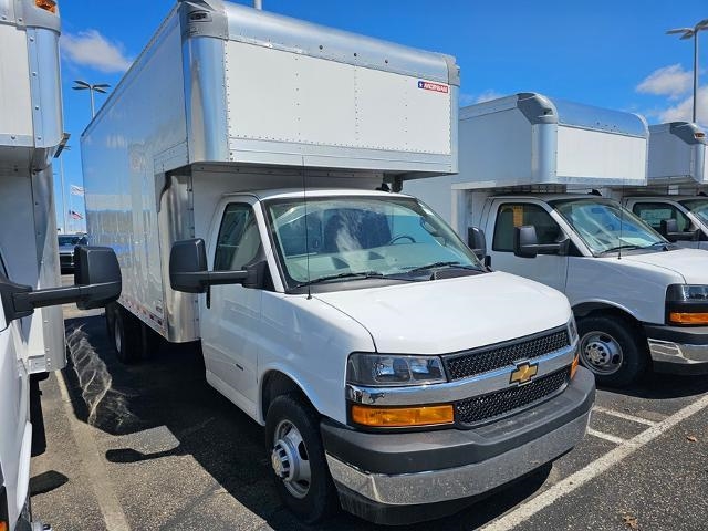 2024 Chevrolet Express 3500