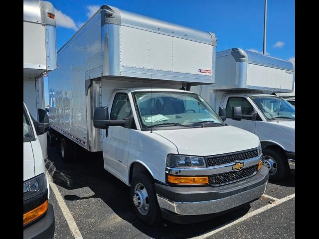 2024 Chevrolet Express 3500