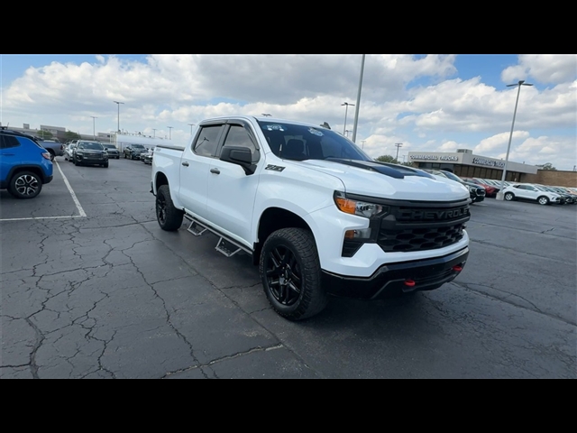 2023 Chevrolet Silverado 1500 Custom Trail Boss